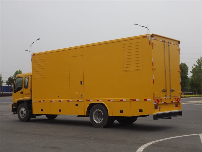 扶绥出租发电机-柴油发电机组电压低报警怎么办？