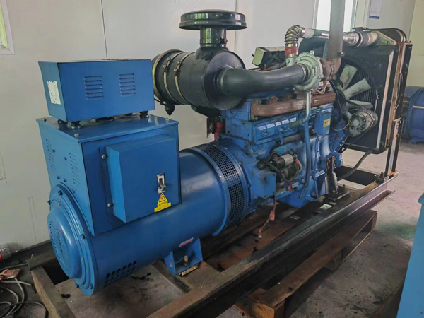 扶绥100kW柴油发电机组使用多级机油有哪些优缺点？